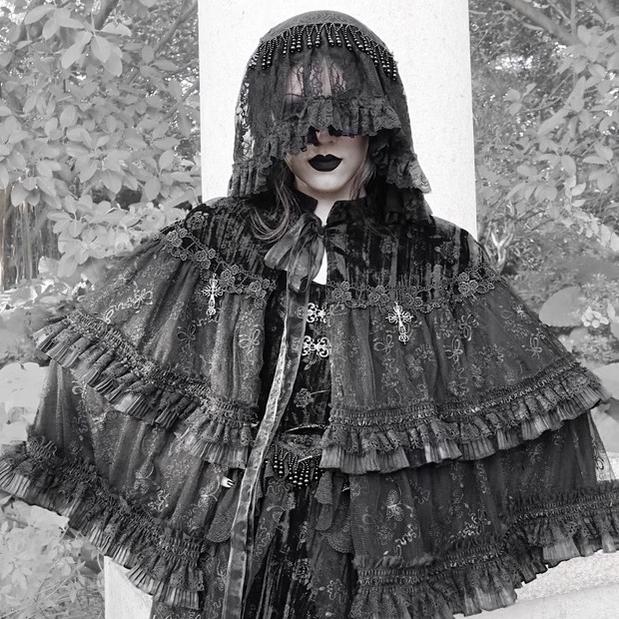 Blood Supply - Misty - Gothic Lolita Halloween Black Lace Veil - Image 8