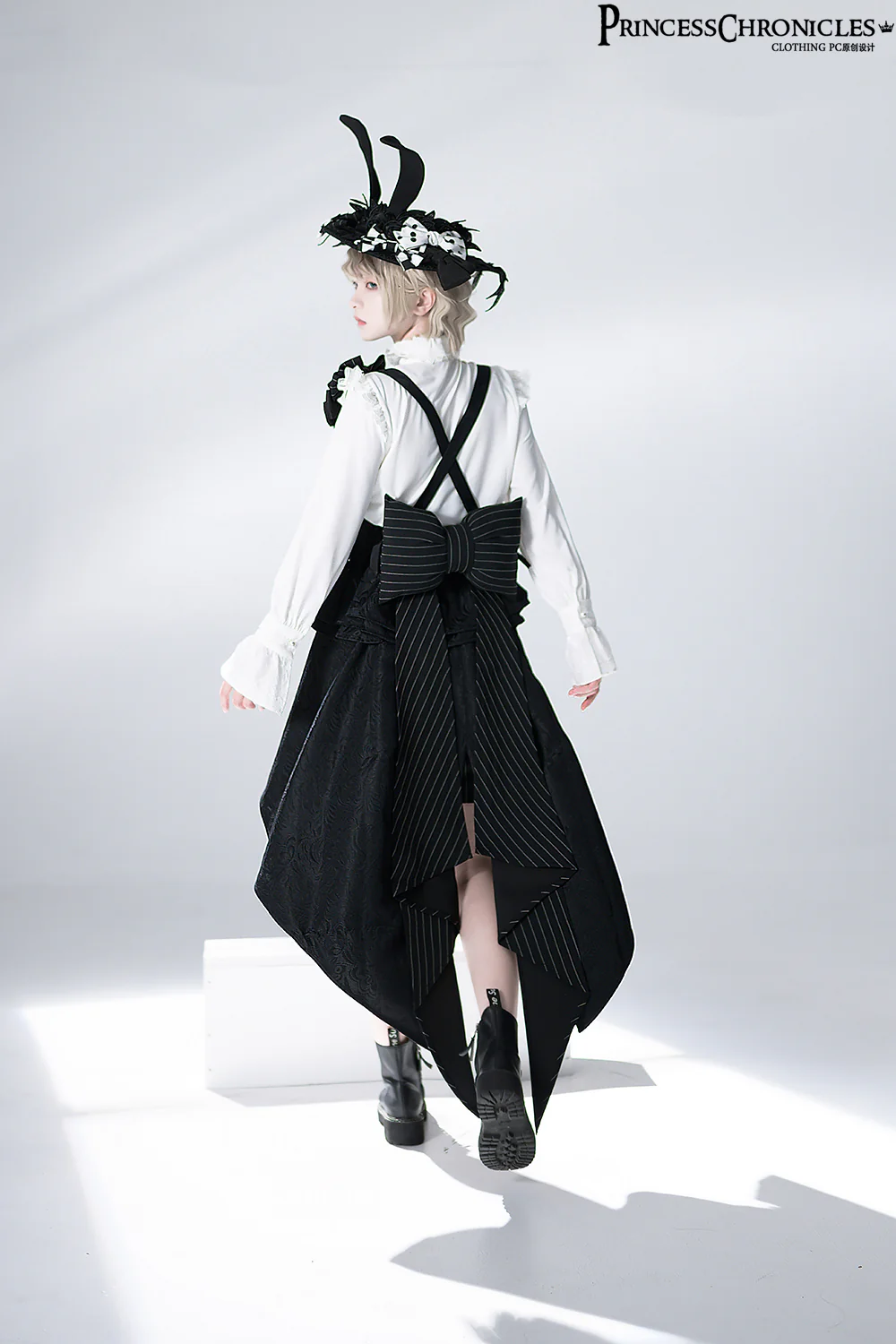 Rabbit Theater - Ouji Lolita White Blouse and Striped Shorts Set - Image 30