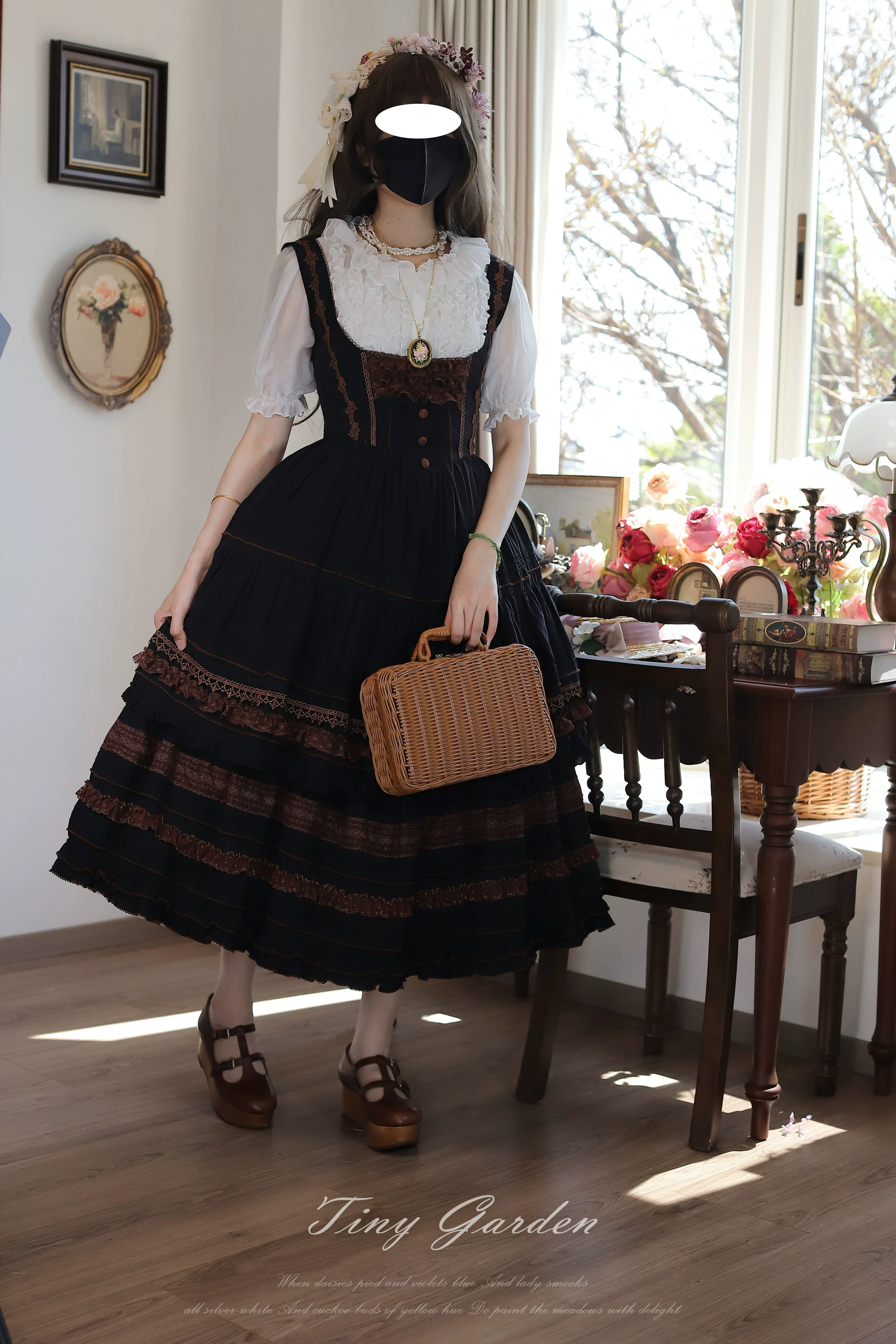 Marguerite Daisy - Classic Lolita Bust-supporting JSK Dress, Layered Lace - Image 10