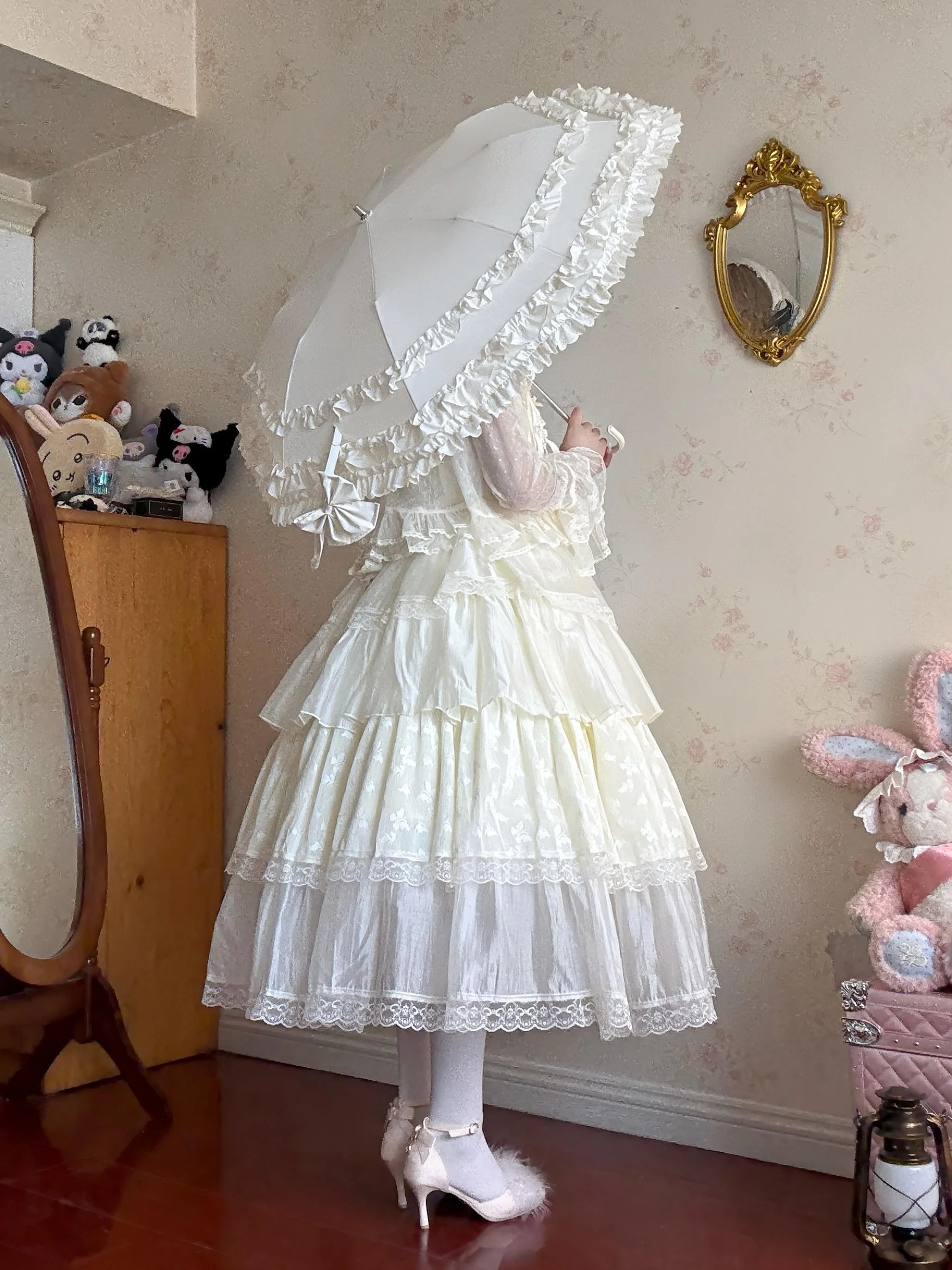 Classic Lolita Foldable Sunscreen Parasol with Ruffles - Image 12