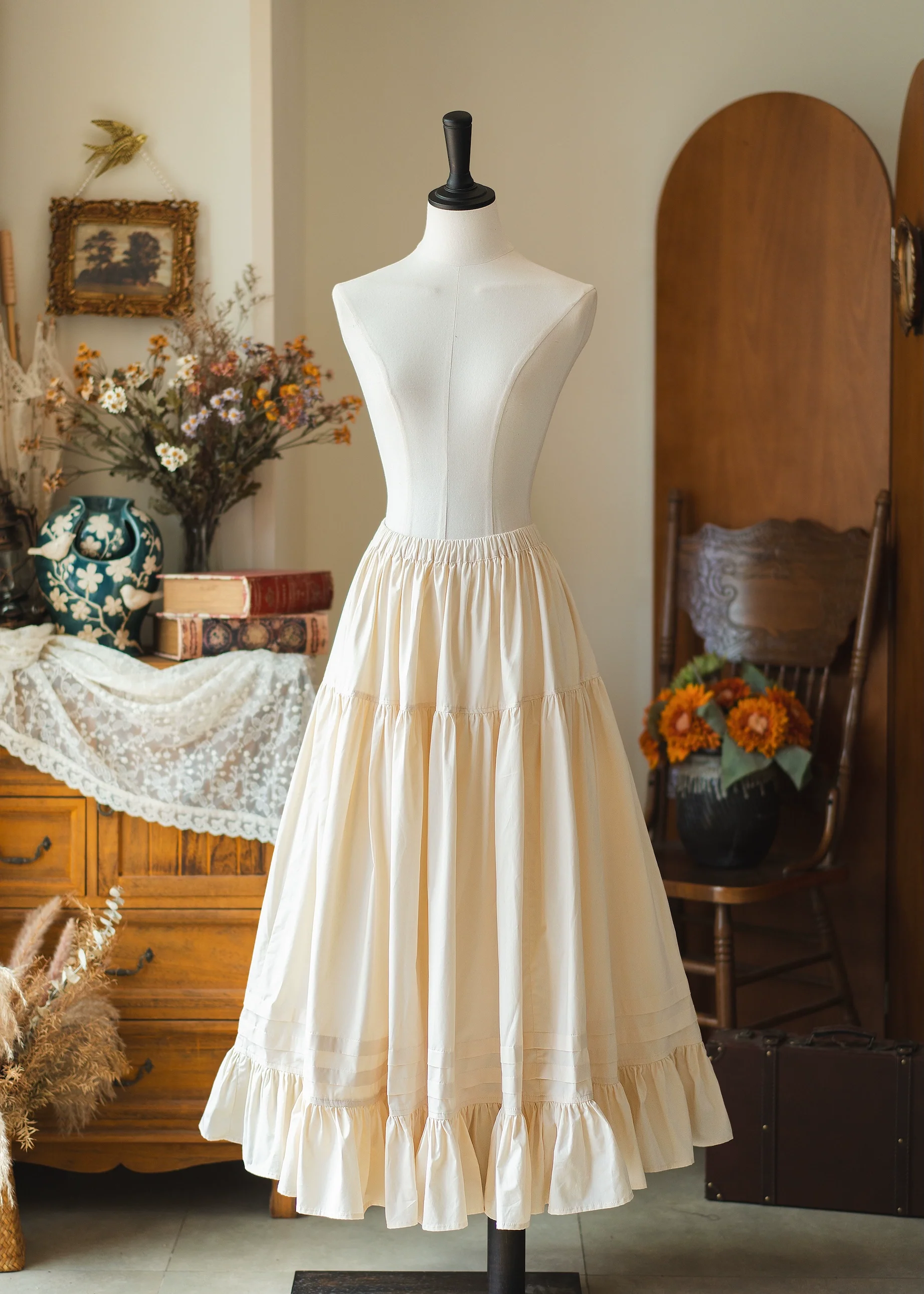 Chantilly Forest - Classic Lolita OP Dress With Square Neck & Underskirt - Image 27