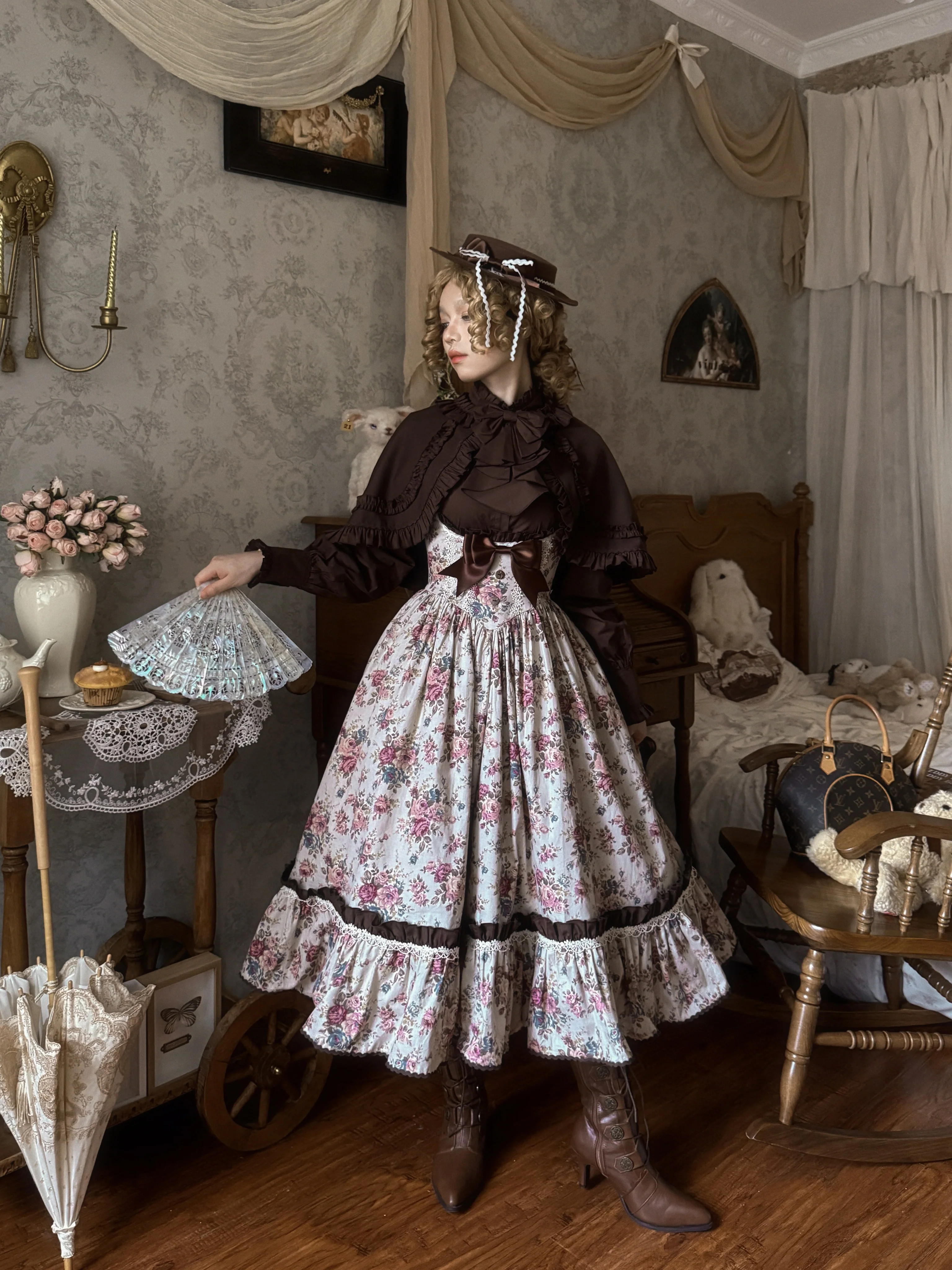 Albion Reverie - Floral Printed Old School Lolita JSK, Bust-Supporting - Image 4