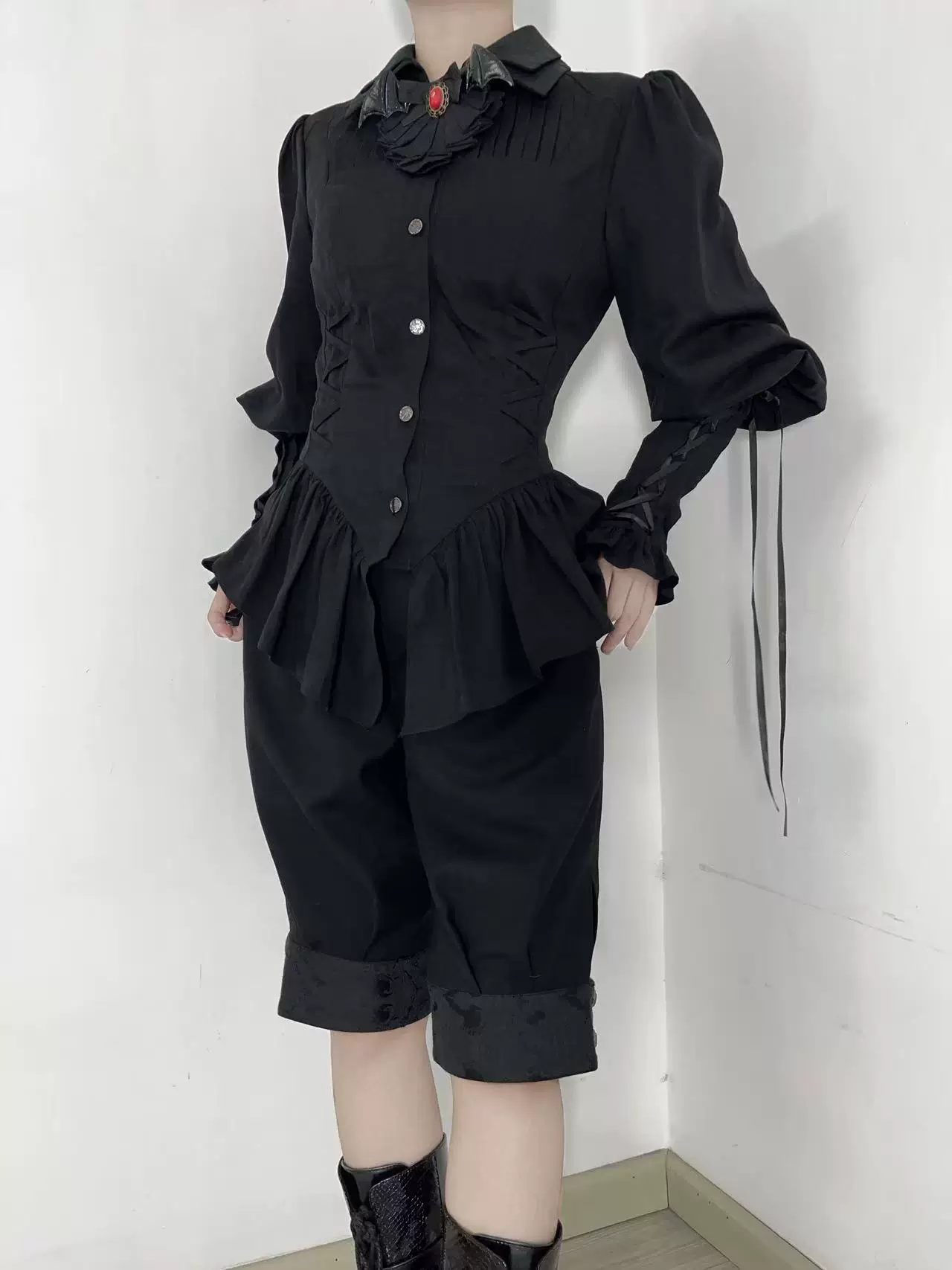 The Lute Player - Gothic Lolita Mutton Sleeves Blouse, Swallow Tail Hem - Image 8