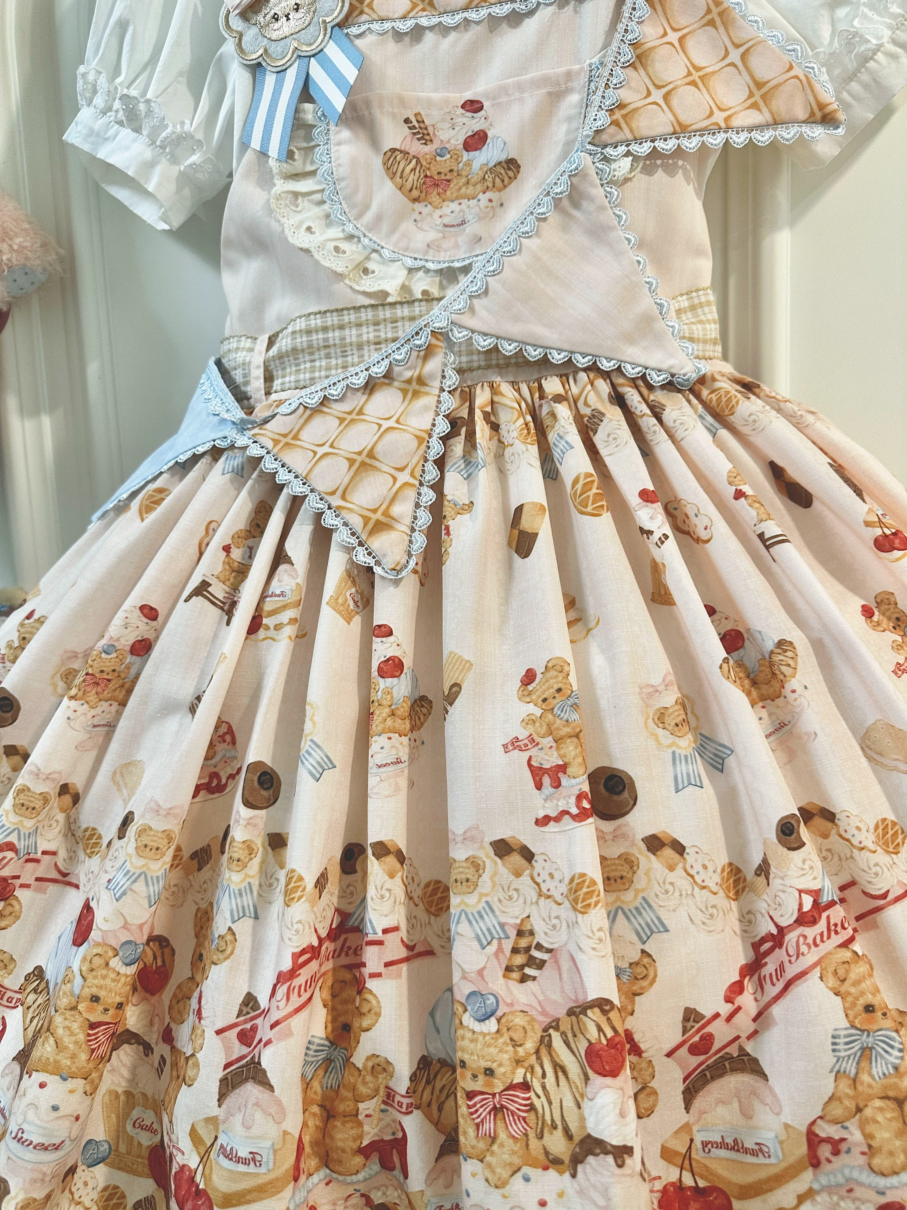 Little Bear Bonny - Kawaii Lolita Salopette, Bear & Dessert Print - Image 21