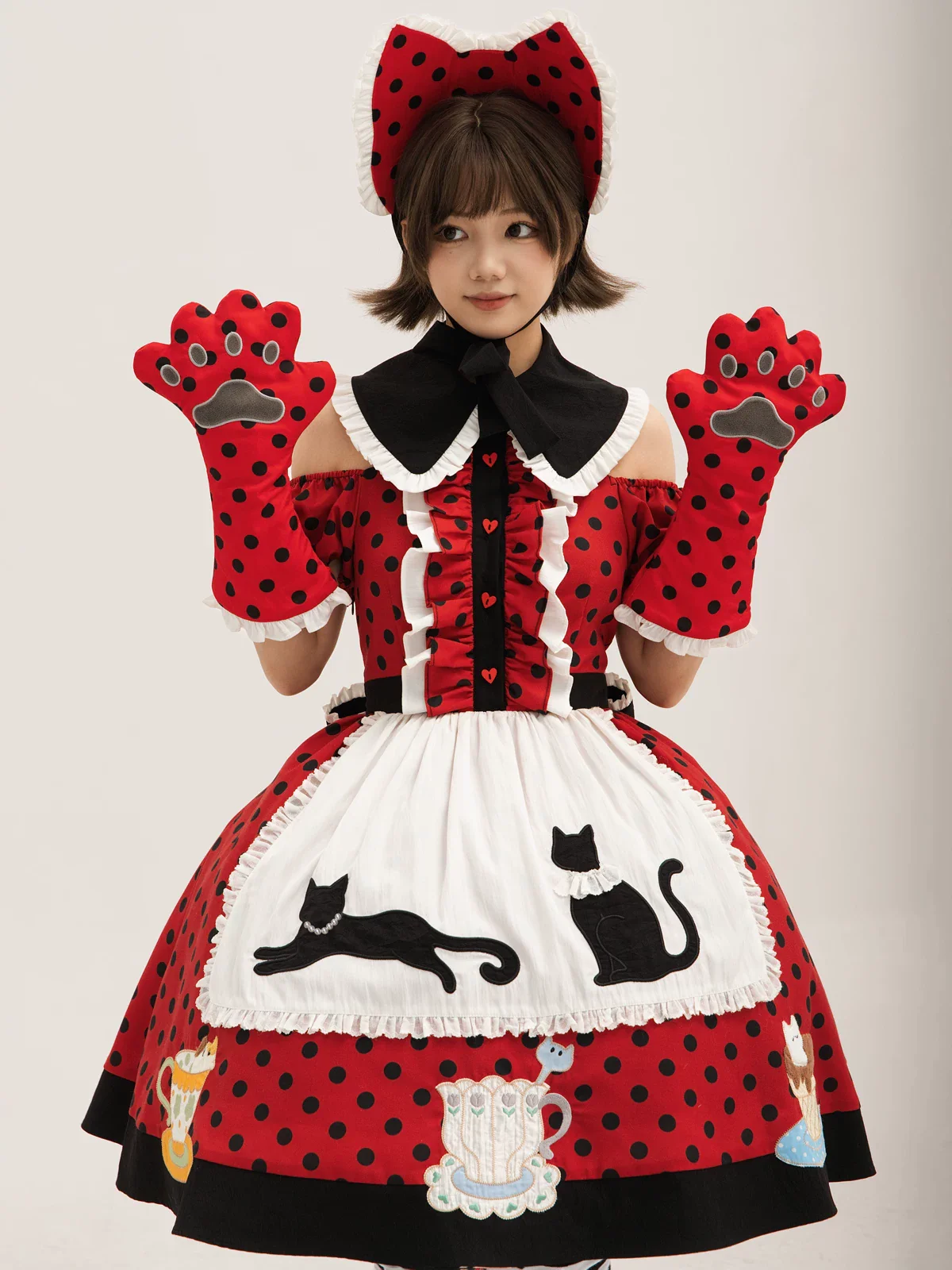Teacup Meow - Old School Lolita Cat Ear Hat and Paw Gloves, Black Cat Apron - Image 4