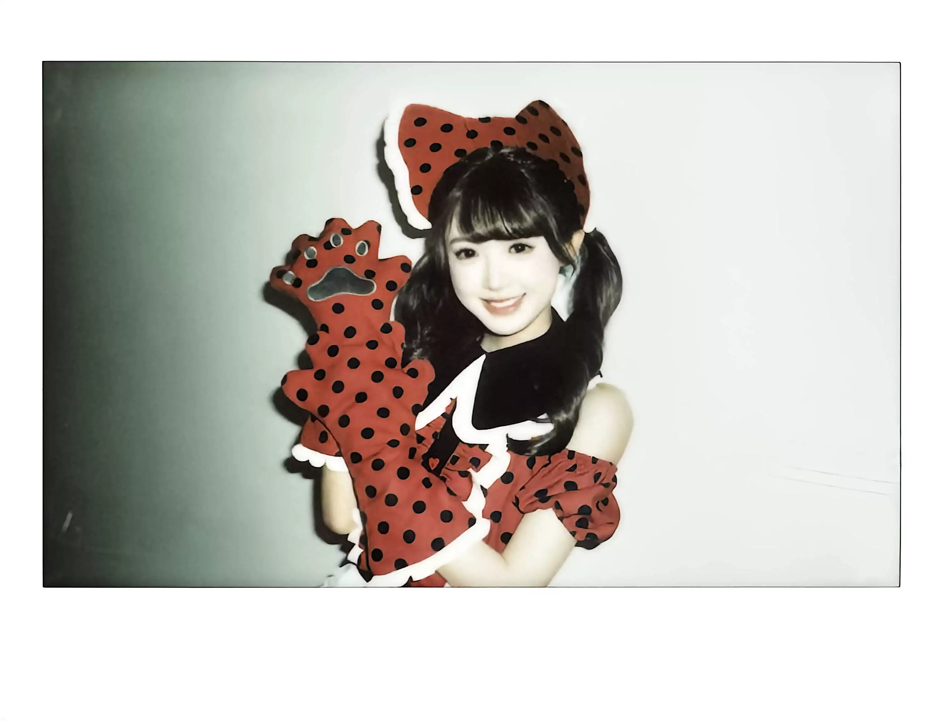Teacup Meow - Old School Lolita Cat Ear Hat and Paw Gloves, Black Cat Apron - Image 8