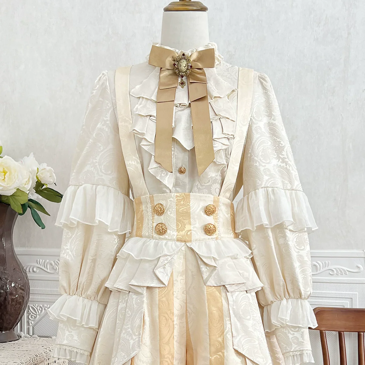 Ouji Lolita Suspender Shorts & Jacquard Shirt - Image 11