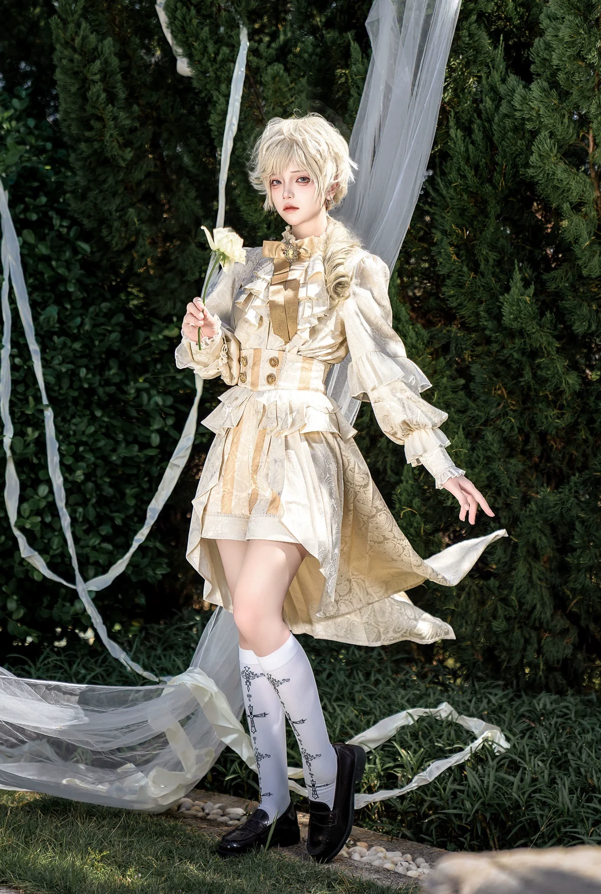 Ouji Lolita Suspender Shorts & Jacquard Shirt - Image 3