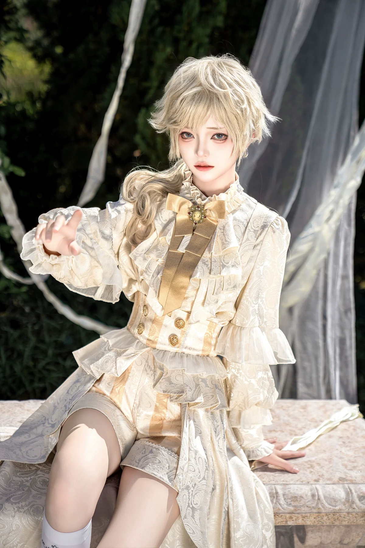 Ouji Lolita Suspender Shorts & Jacquard Shirt - Image 7