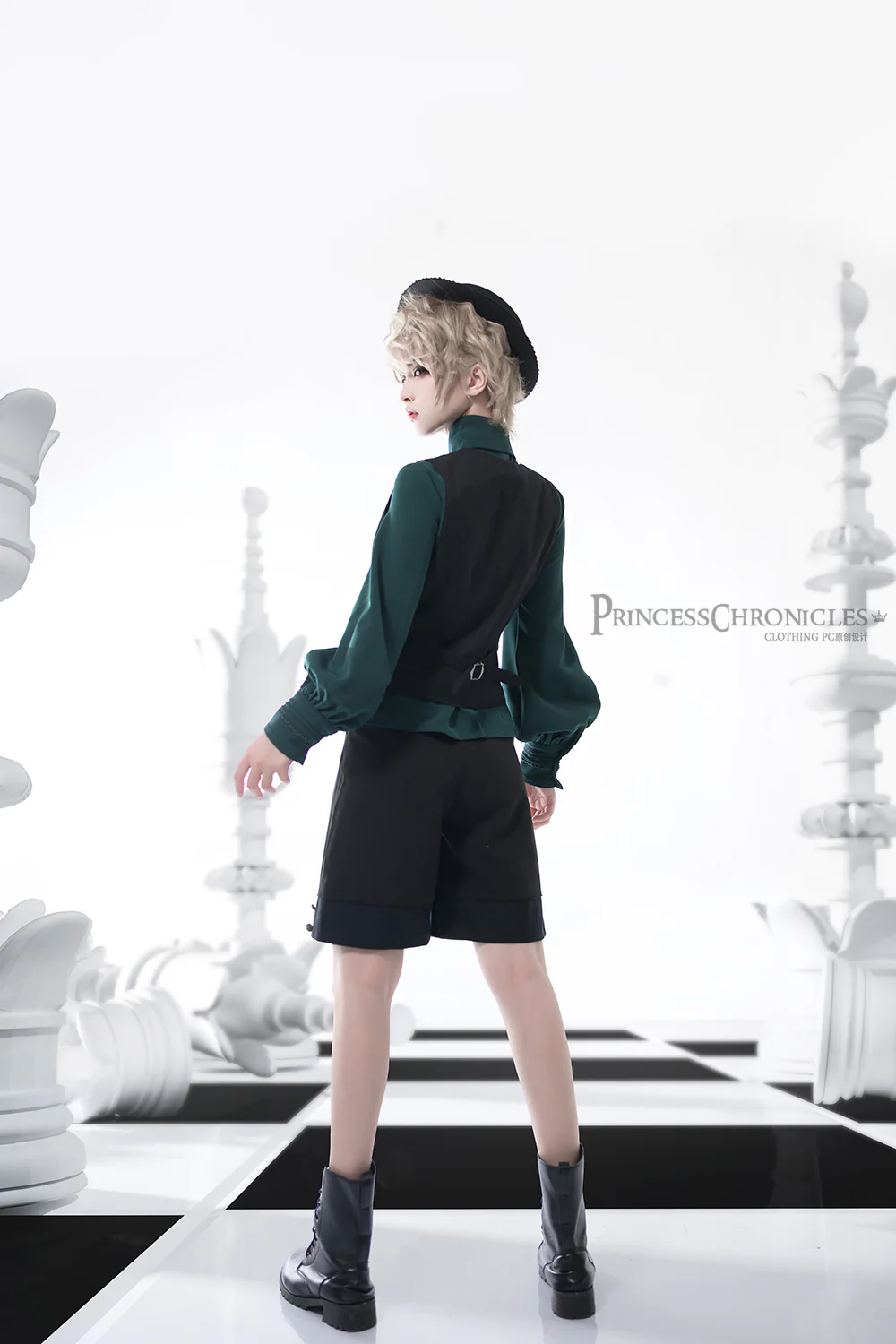 Almes - Retro Ouji Lolita Vest - Image 4