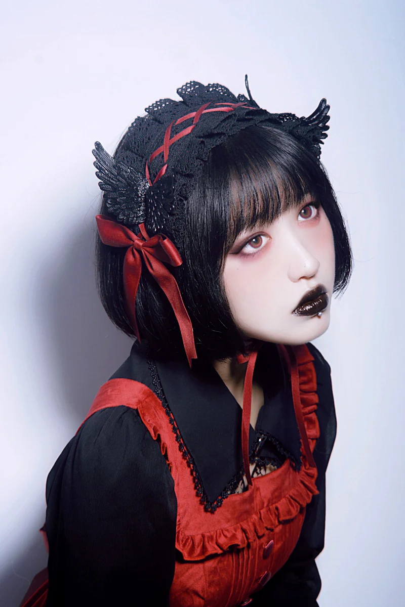 Strange Sugar - Handmade Gothic Lolita Black Red Hairband - Image 4