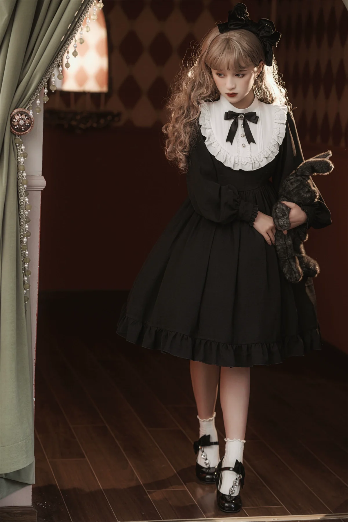 Sweet Date - Gothic Lolita Dress Black Nun OP for Halloween - Image 5