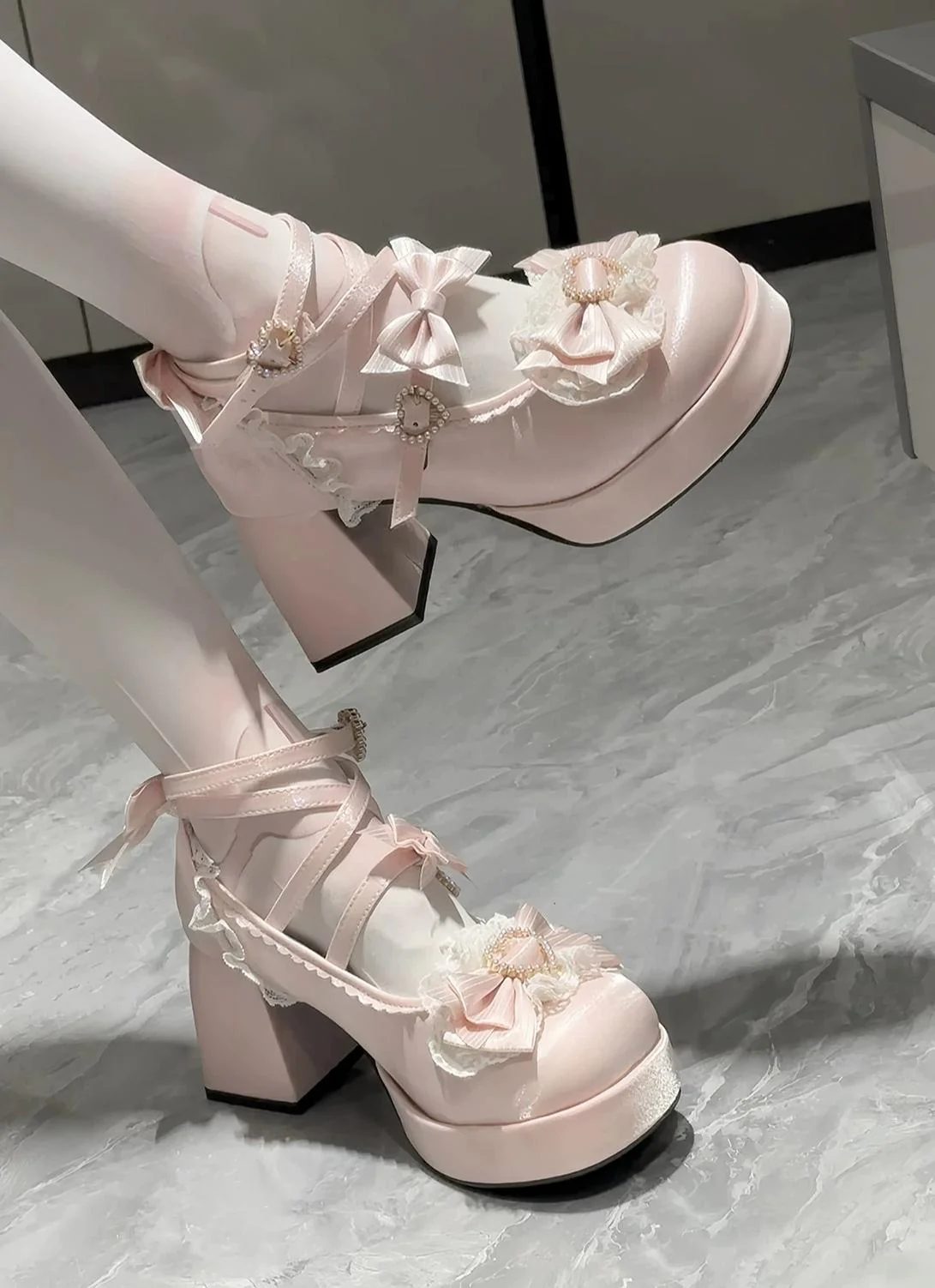 Romance of Hearts - Sweet Lolita Chunky Heeled Shoes, Pearl Heart Accents - Image 3