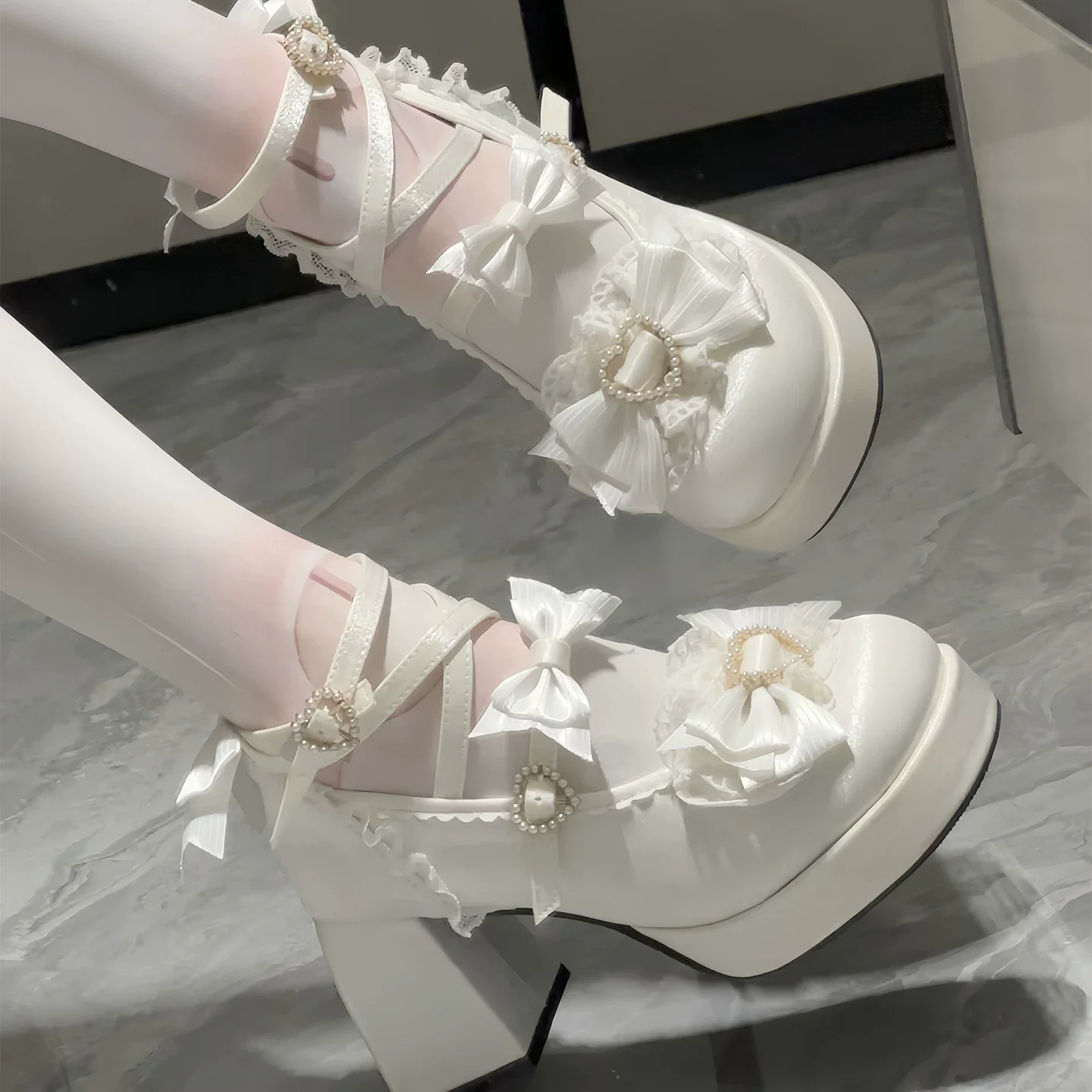 Romance of Hearts - Sweet Lolita Chunky Heeled Shoes, Pearl Heart Accents - Image 8
