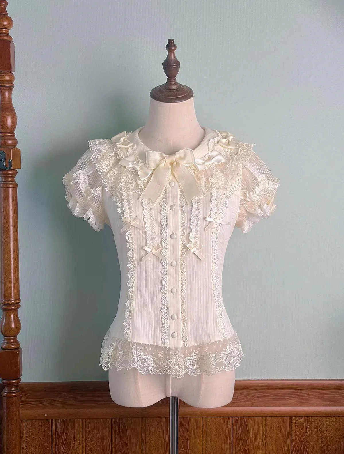 Macaron - Sweet Lolita Short Sleeve Shirt, Lace & Bow Details - Image 9