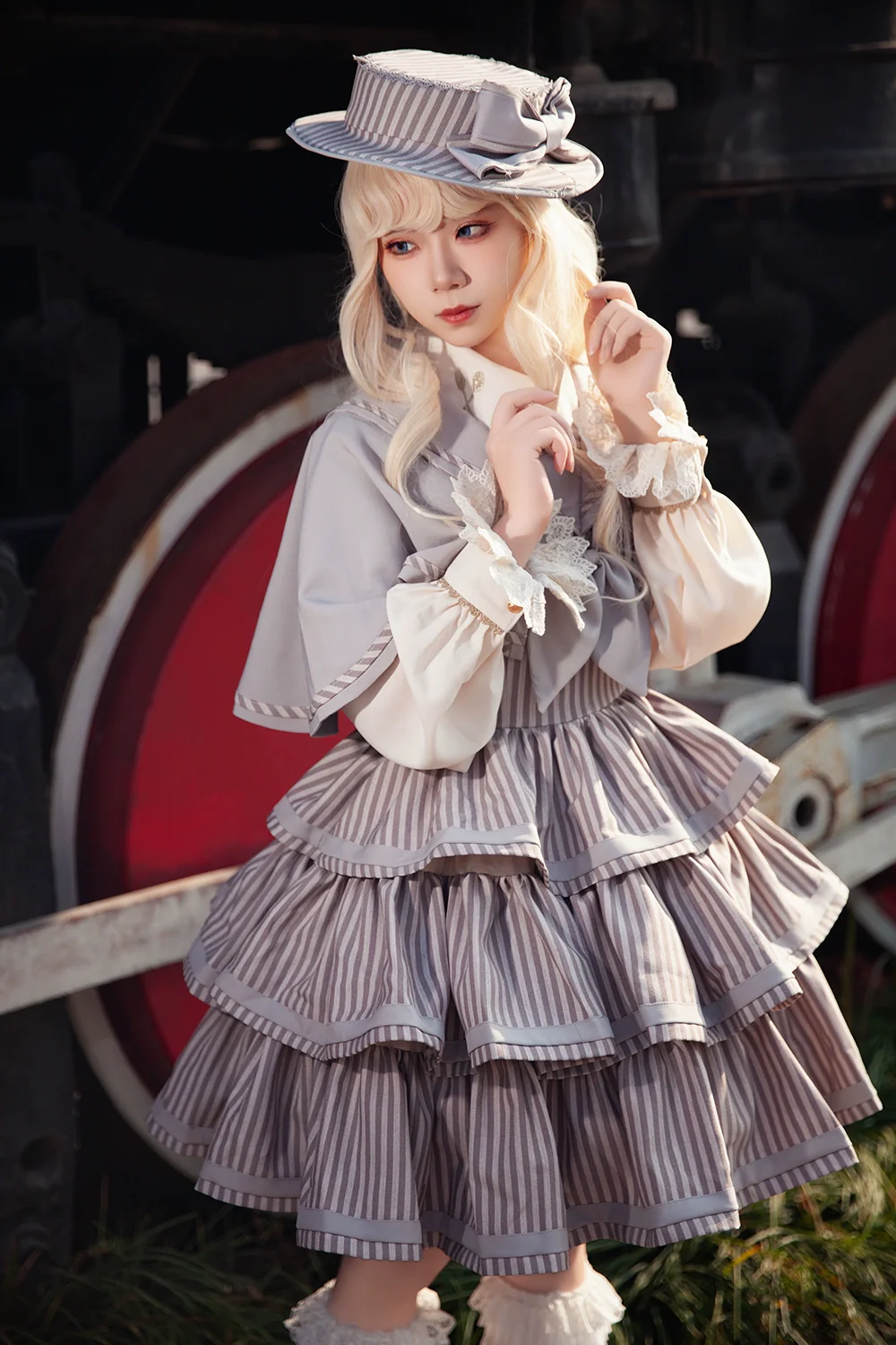From Afar - Vintage Striped Peppy-Style Lolita JSK & Cape - Image 5