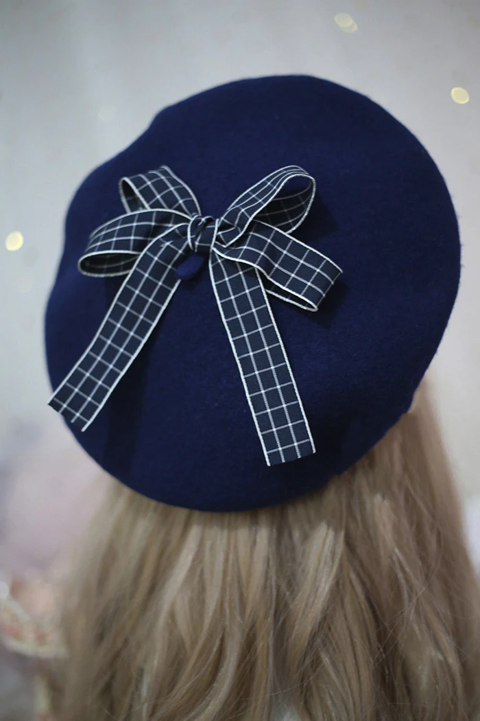 Xiaogui - Sweet and Lovely Daisy Bowknot Woolen Beret - Image 3